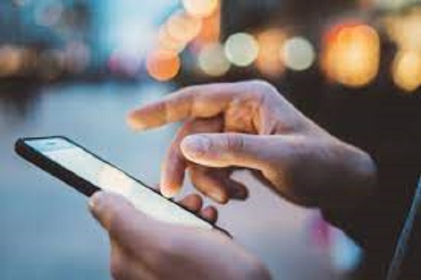 சிறிலங்காவில் நடைமுறைக்கு வரும் இலத்திரனியல் அடையாள அட்டை