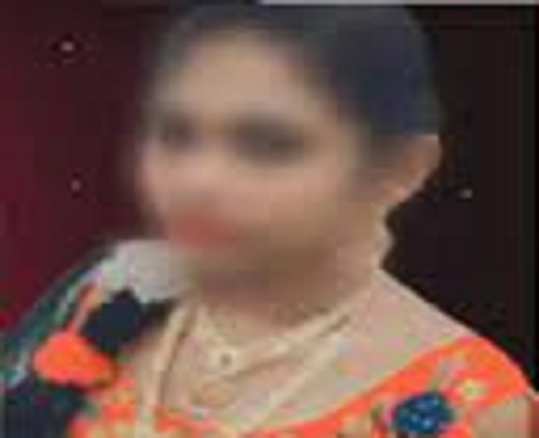 இன்ஸ்டாகிராம் காதல்...  உண்மை தெரிந்து தலைமறைவான காதலன்...  திருநங்கை தற்கொலை..!