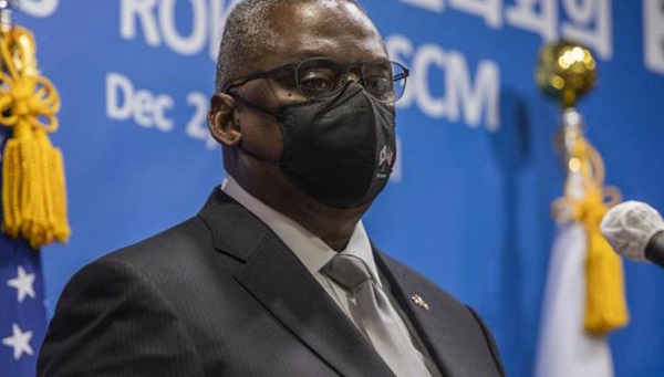 அமெரிக்க பாதுகாப்புத்துறை செயலாளருக்கு கொரோனா....