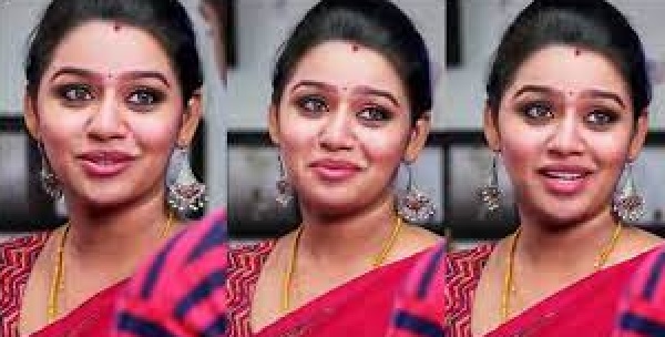 காயத்ரி யுவராஜ் Hot Video!!