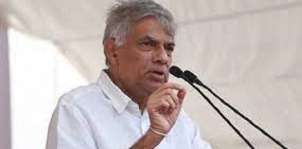 பரீட்சை நேரத்தில் மின்வெட்டை தவிர்க்க வேண்டும்!