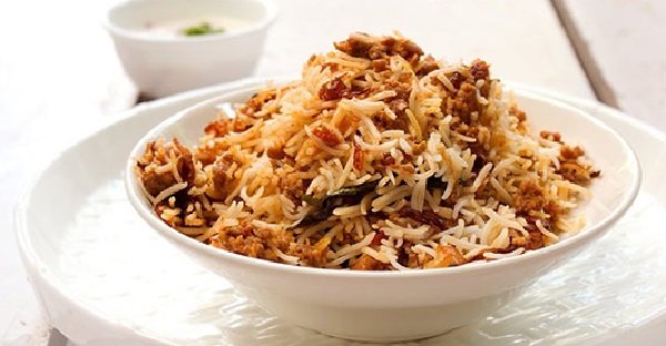 சுவையான சிக்கன் கீமா பிரியாணி... செய்வது எப்படி?