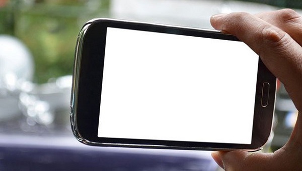 மாணவரை கடத்தி துப்பாக்கி முனையில் நிர்வாண வீடியோ எடுத்து மிரட்டிய நபர் கைது