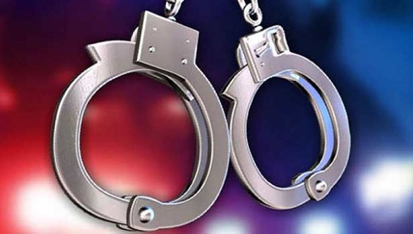 இலங்கைக்கு கடத்தப்படவிருந்த...  400 கிலோ கஞ்சாவுடன்  5 பேர் தமிழகத்தில் கைது!