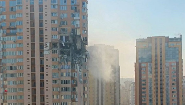 உக்ரைனுக்கு ஆயுதங்கள் வழங்கும் நட்பு நாடுகள்