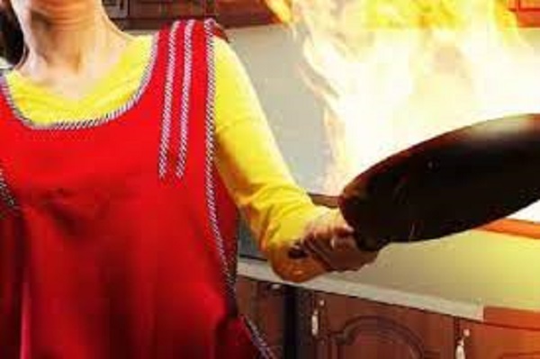 யாழ்ப்பாணத்தில் குடும்ப பெண்ணொருவருக்கு நேர்ந்த விபரீதம்!