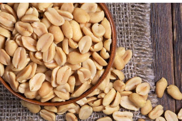 வேர்க்கடலையை இந்த அளவுக்கு மேல் எடுத்து கொள்ளாதீங்க.. மீறினால் பிரச்சனை தான்