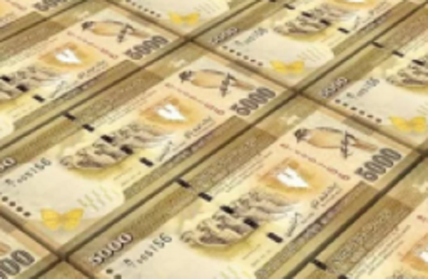 கட்டுப்பாடின்றி பணத்தை அச்சிடும் மத்திய வங்கி..!!