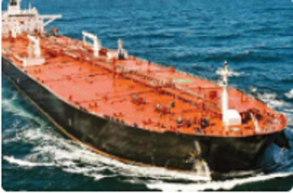 கொழும்பு துறைமுகத்தில் தவம் கிடக்கும் எரிபொருள் கப்பல்.!!