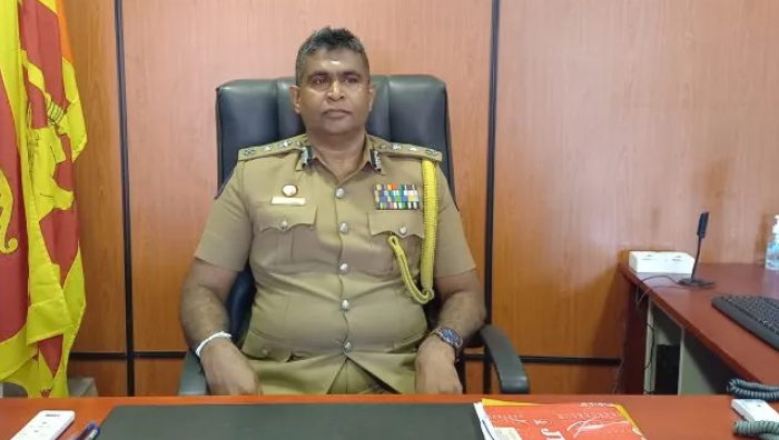 பொலிஸாருக்கும் பொதுமக்களுக்கும் இடையிலான இடைவெளியை மாற்றியமைக்க வேண்டும் – பிரியந்த விஜயசூர்ய