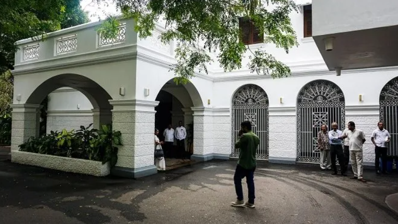 ஜனாதிபதி கோட்டாபய ராஜபக்ஷவை சுற்றி பலத்த பொலிஸ் பாதுகாப்பு!