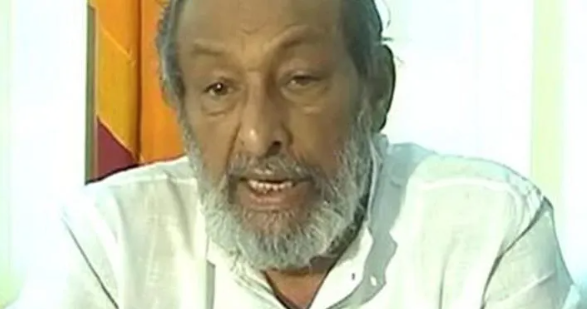 இரட்டை குடியுரிமை உடைய நபர் அரசியலில் அல்லது அரச உயர்பதவி வகிப்பதற்கும் தடை விதிக்கப்பட வேண்டும்...வாசுதேவ நாணயக்கார