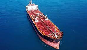 இறக்குமதி செய்யப்பட்ட கச்சா எண்ணெய் கப்பல் கொழும்பு கடற்பரப்பில் நங்கூரமிட்டுள்ளது..!!