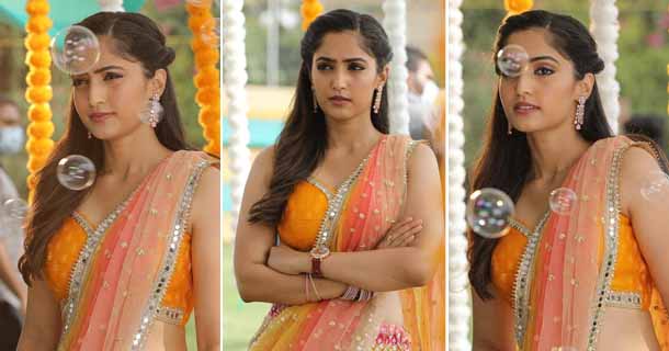 கிளமாரான ஆடையில் ரெபா ஜான் வெளியிட்ட Video..!!!