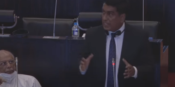 பிரதமர் பதவி விலகினால் அது அரசியல் நெருக்கடியை ஏற்படுத்தும்...ஜோன்ஸ்டன்