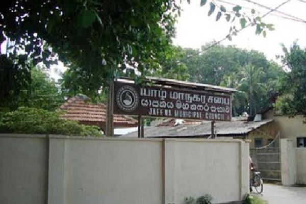 வெசாக் கூடு கட்டுவதற்கு இராணுவத்தால் விடுக்கப்பட்ட கோரிக்கை நிராகரிக்கப்பட்ட விவகாரம் தொடர்பில் ஆளுநர் விடுத்துள்ள எச்சரிக்கை...!!