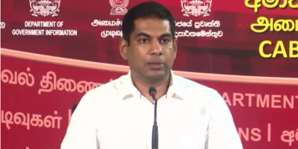 மோட்டார் சைக்கிளுக்கு 2,500 ரூபாய்க்கு மட்டுமே எரிபொருள்!