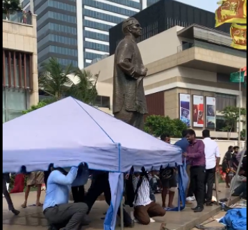 கோட்டா கோ கம கிராமம் மீள உருவாக்கப்படுகின்றது