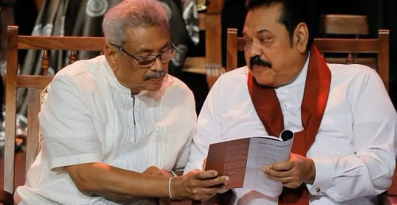 பிரதமர் மகிந்த ராஜபக்ஸவின் உத்தியோகபூர்வ  ராஜினாமாவை கோட்டாபய ஏற்றார்..!!