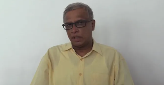 பிரதமர் மஹிந்த ராஜபக்ஷவை கைது செய்யுங்கள் – சுமந்திரன்