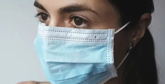 நாட்டில் இனிமேல் முகக்கவசம் அணிவது கட்டாயமில்லை..!!