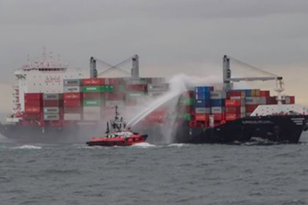 இலங்கையில் ஏற்பட்டுள்ள எரிபொருள் நெருக்கடி நாளை முதல் உக்கிரமடையும்..!!