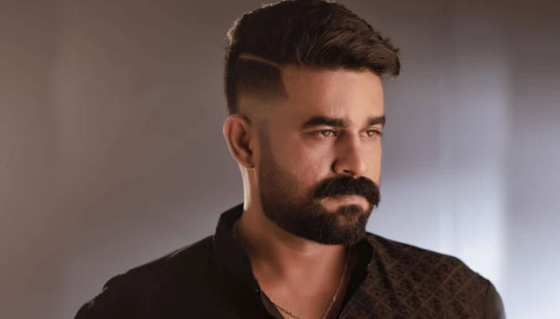 39 நாட்களுக்கு பிறகு நாடு திரும்பிய நடிகர்..!!