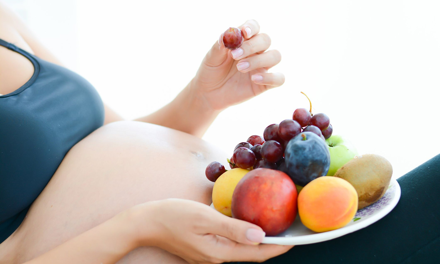 கர்ப்பகாலத்தில் உட்கொள்ள வேண்டிய பழங்கள்