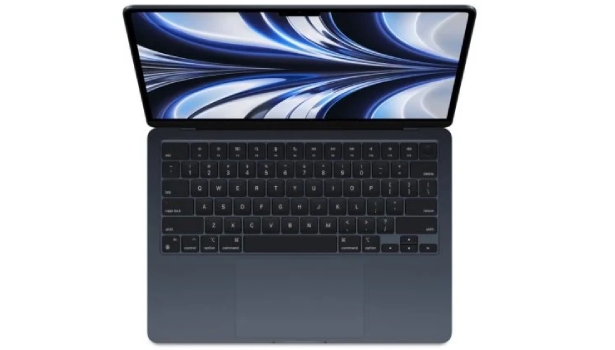 இந்தியாவில் விற்பனைக்கு வந்தது ஆப்பிளின் புதிய M2 சிப்செட் உடன் கூடிய மேக்புக் ஏர்