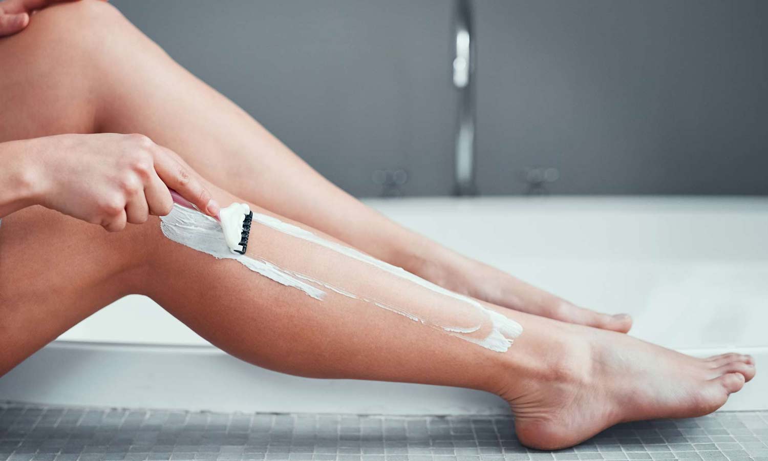 கால்களில் உள்ள முடியை நீக்கும் போது மறக்கக்கூடாதவை...