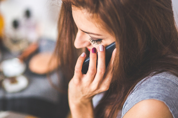 தொலைபேசியை நீண்ட நேரம் பயன்படுத்த வேண்டாம்!