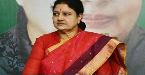 சசிகலா வாங்கிய 15 கோடி ரூபாய் மதிப்புள்ள சொத்துகள் முடக்கம்..!!