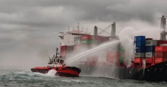 தீ விபத்துக்குள்ளான எக்ஸ்பிரஸ் பேர்ல் கப்பல் தொடர்பில் மேலதிக விசாரணை!