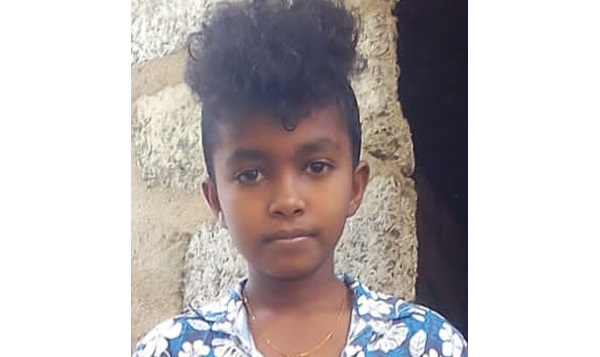 பாடசாலையில் ஊஞ்சல் ஆடிய மாணவனுக்கு நேர்ந்த துயரம்