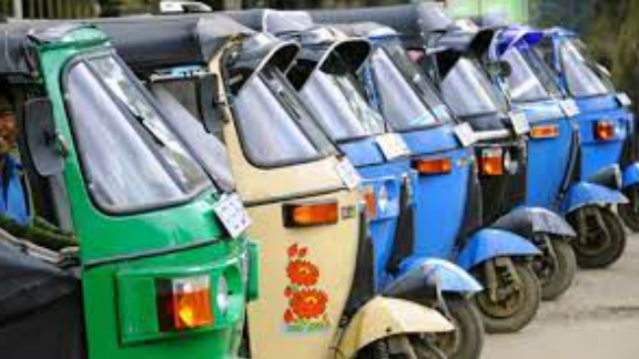 முச்சக்கர வண்டி கட்டணங்கள் கட்டுப்படுத்த முடியாத வகையில் அதிகரிக்கப்பட்டது..!!