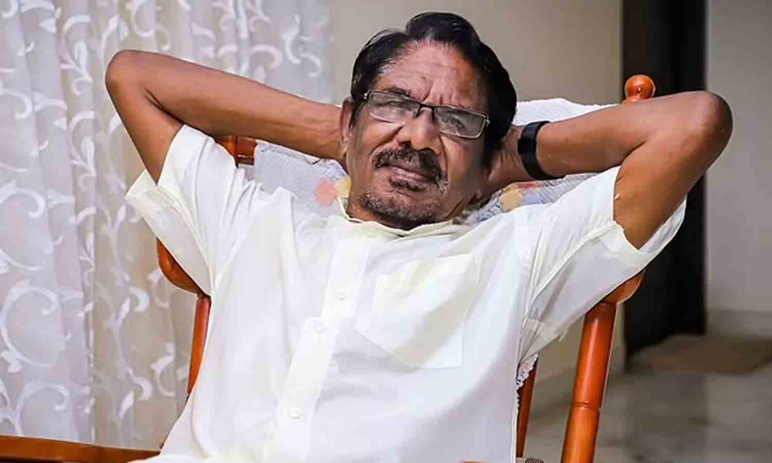 இயக்குனர் பாரதிராஜா மேல்சிகிச்சைக்காக அமைந்தகரை மருத்துவமனையில் அனுமதி