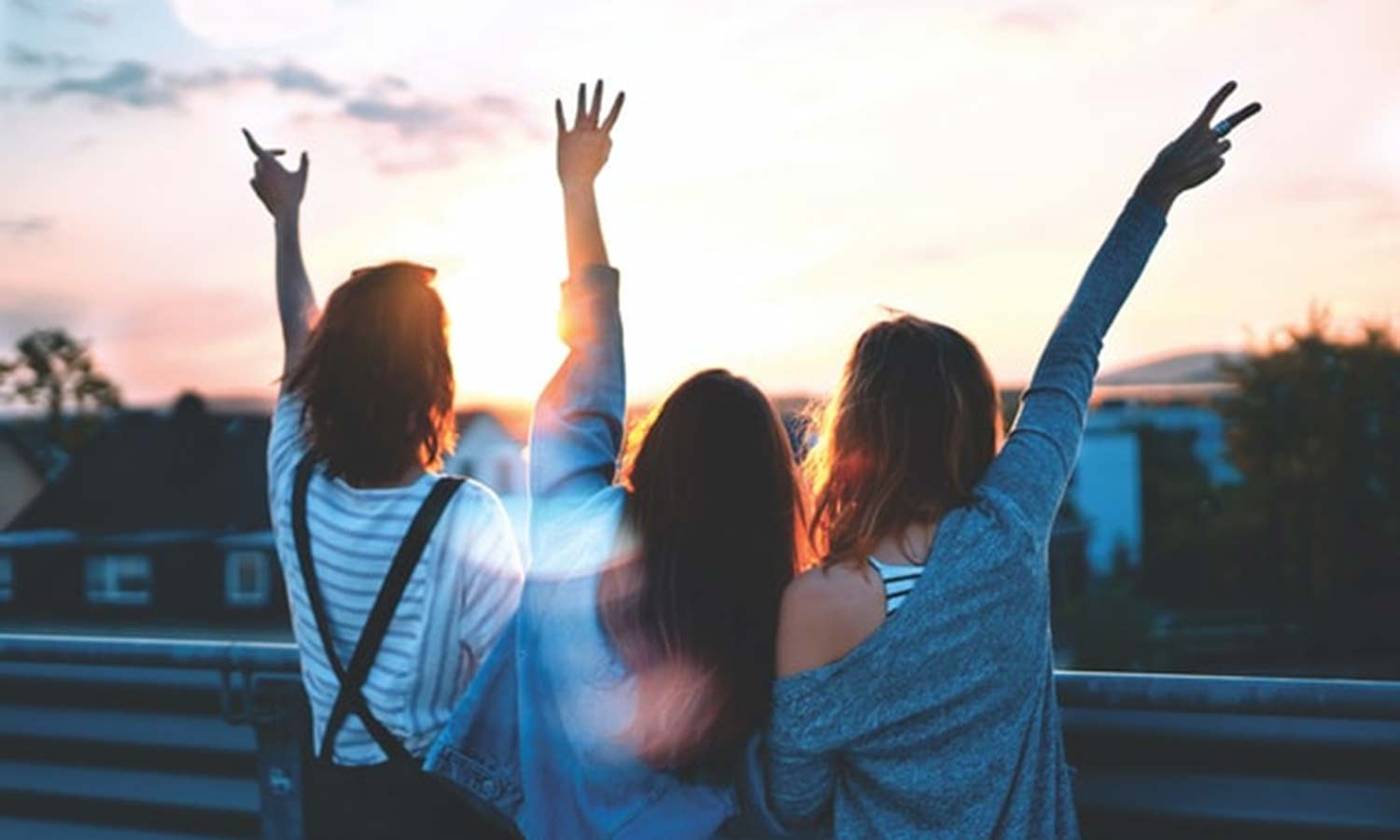 பெண்களின் நண்பர்கள் வட்டம் நிலையற்று போவதற்கான காரணங்கள்...!!!