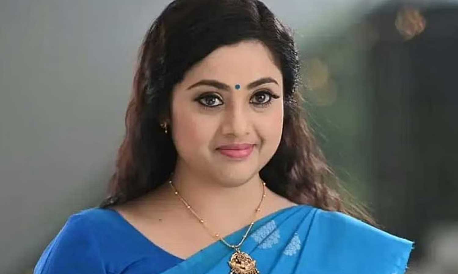 மீண்டும் மோகன்லால் படத்தில் மீனா