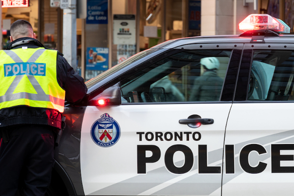 கனடாவில் வாடகை மோசடி செய்த தமிழர் ஒருவர் கைது