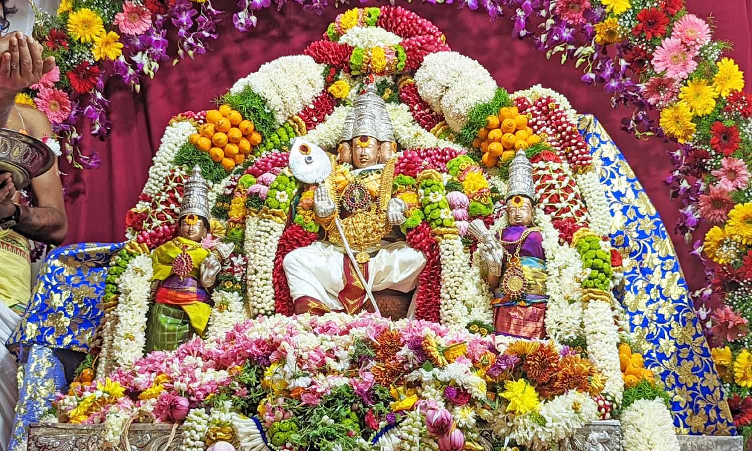 பழனி கோவிலில் இன்று கந்தசஷ்டி விழாவின் நிறைவாக திருக்கல்யாணம்