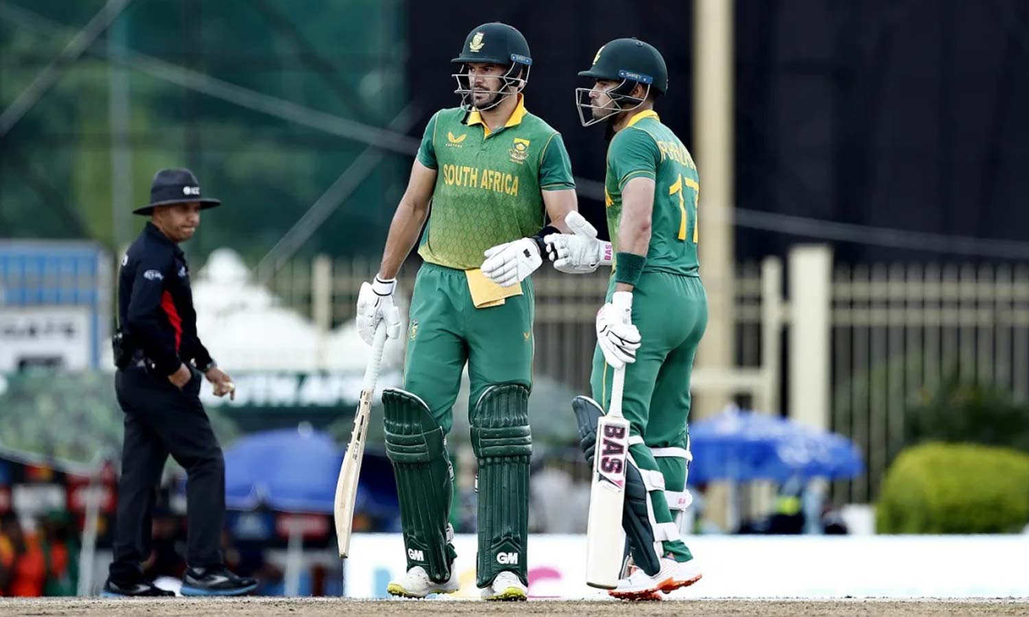 2வது ஒருநாள் போட்டி - இந்தியா வெற்றிபெற 279 ரன்களை இலக்காக நிர்ணயித்தது தென் ஆப்பிரிக்கா