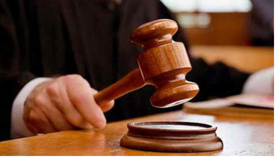 கணவனுக்கு பெற்றோல் ஊற்றி தீ வைத்த பெண்ணுக்கு விளக்கமறியல்..!!