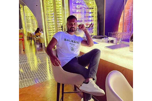 தனுஷ்க குணதிலக்கவிற்காக பாரிய தொகையை செலவிட்ட இலங்கை கிரிக்கெட் நிறுவனம்