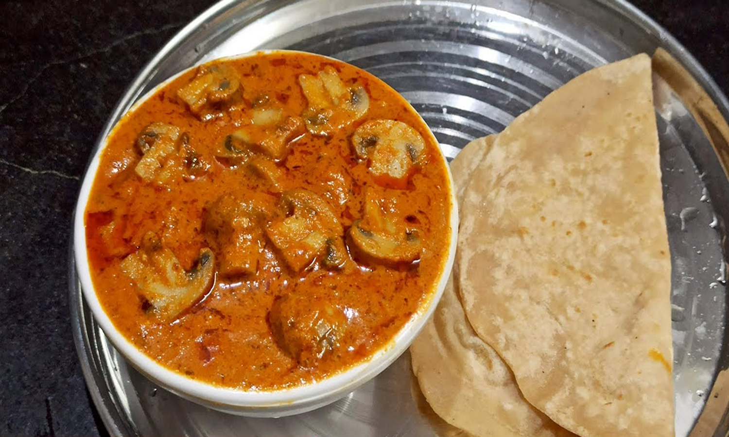 சப்பாத்திக்கு அருமையான சைடிஷ் முகலாய மஷ்ரூம்