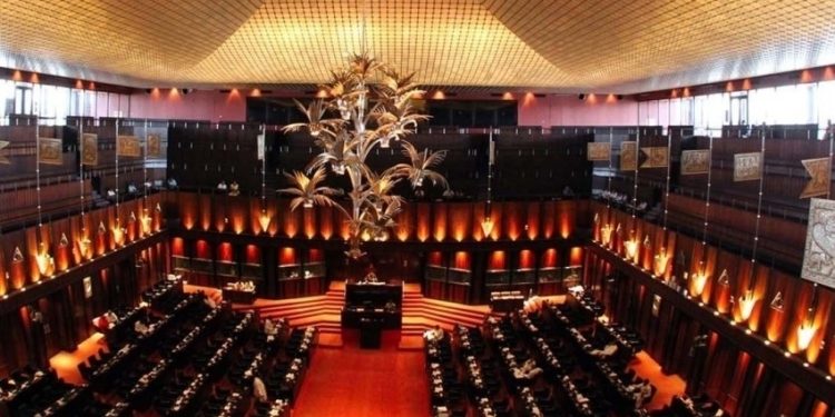 21ஆவது திருத்தச் சட்டத்தின் கீழ் அரசியலமைப்பு பேரவைக்கு சிவில் சமூக உறுப்பினர்களுக்கான விண்ணப்பங்கள் கோரல் !