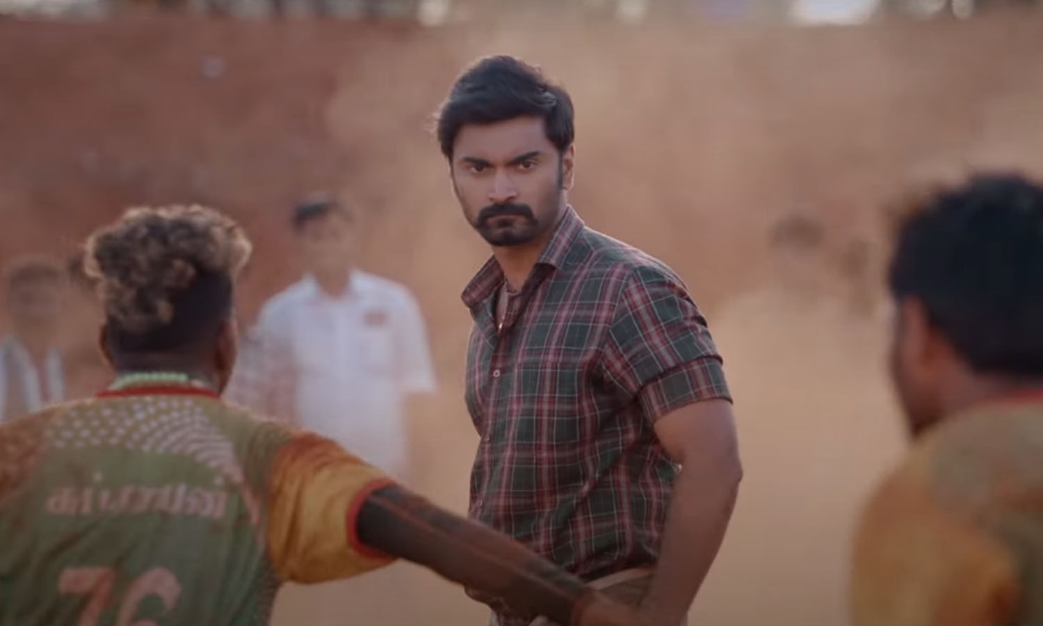 இணையத்தை கலக்கும் அதர்வா பட டிரைலர்