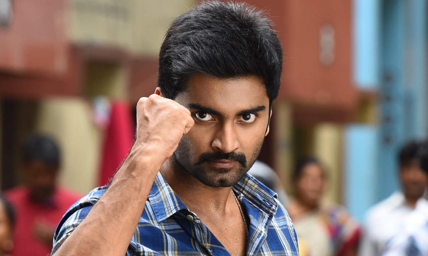 'களவாணி' இயக்குனருடன் இணைந்த அதர்வா..!!