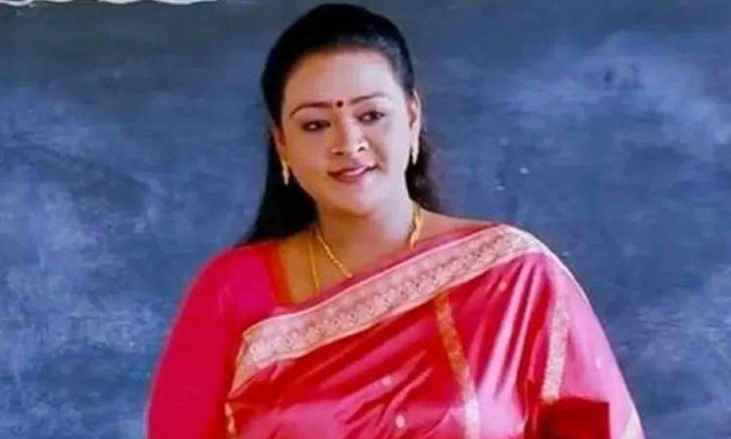 சினிமா விழாவில் பங்கேற்க நடிகை ஷகீலாவுக்கு திடீர் தடை