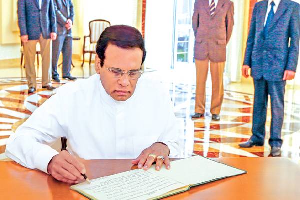 மக்கள் அறிந்திராத பல அரசியல் இரகசியங்களை புத்தகமாக வெளியிடும் முன்னாள் ஜனாதிபதி