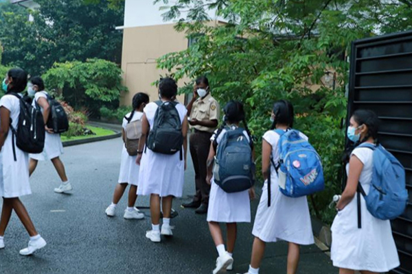 கல்வி அமைச்சர் வெளியிட்டுள்ள அறிவிப்பு..!!